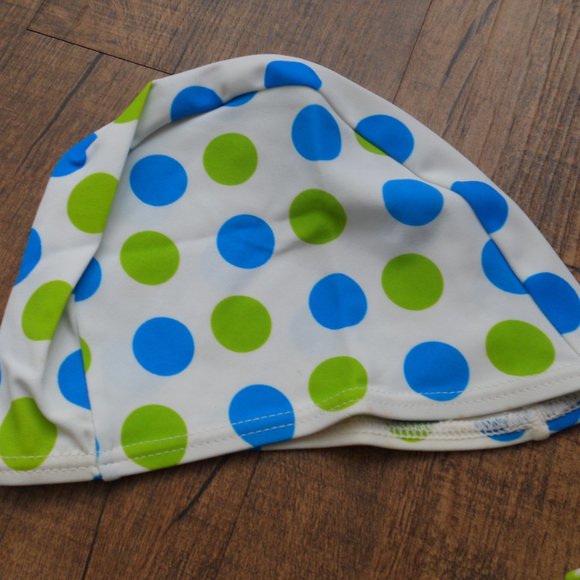 Women's L. Polka Dot Swimsuit & a Matching Cap - Picture 2 of 9